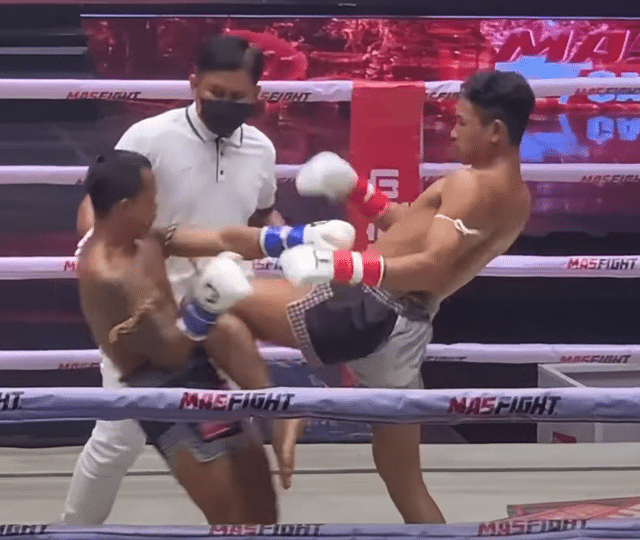 Kun Khmer Fight in Ring