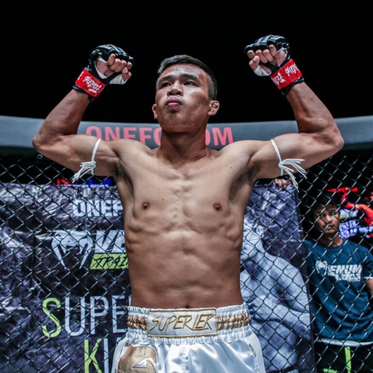 Superlek Kiatmoo9 - ONE Championship Muay Thai