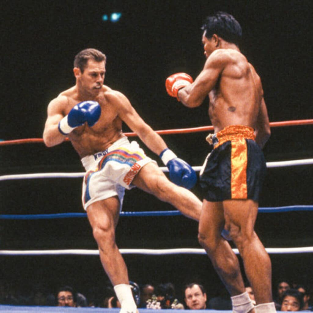 Rob Kaman vs Changpuek Kiatsongrit K-2 Japan 1993